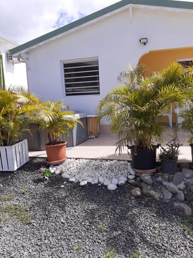 Bikamado Aparthotel Deshaies Exterior foto